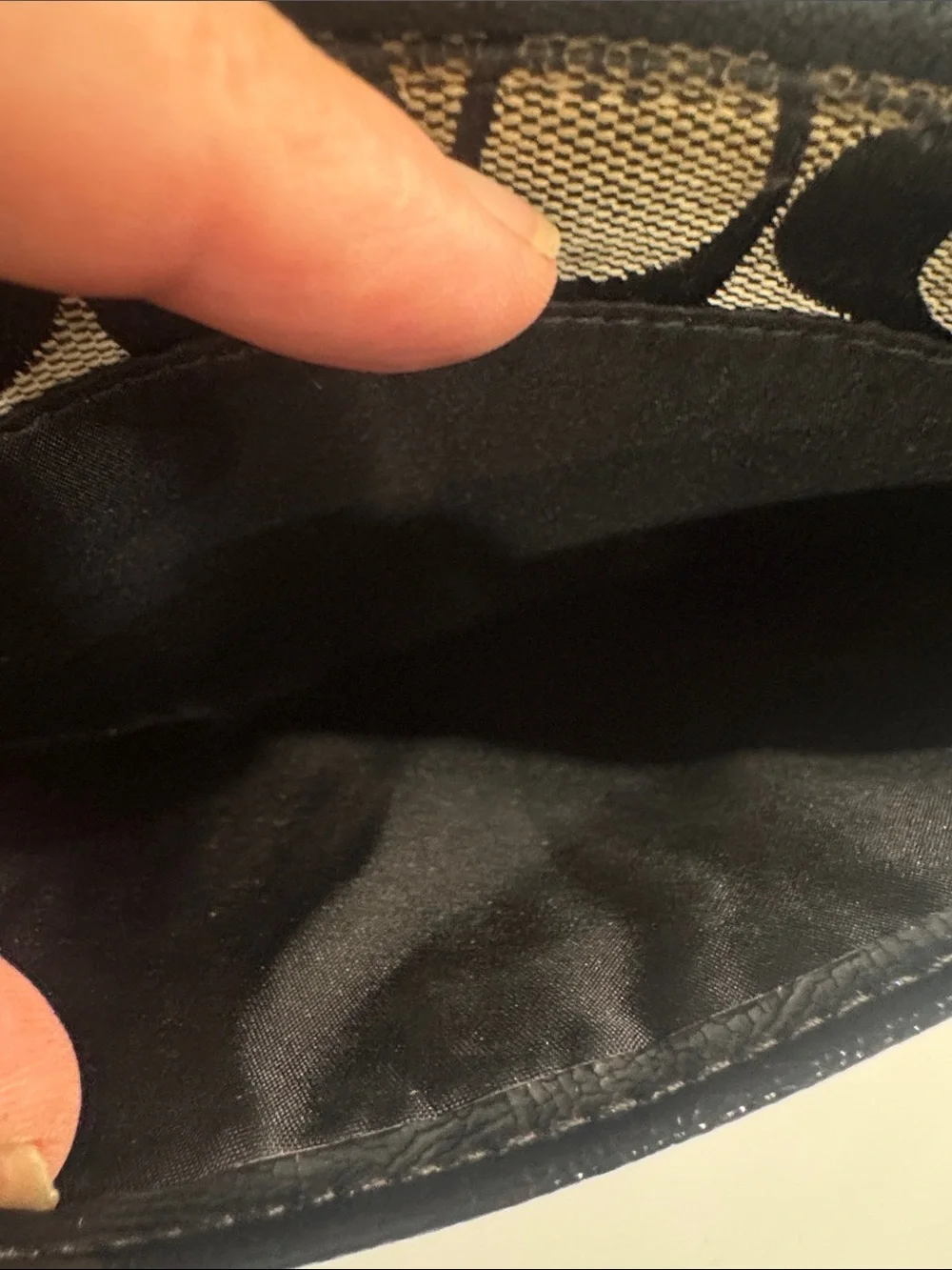 Coach signature wristlet - Picture 12 of 12